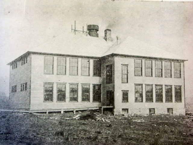 Anita High School building